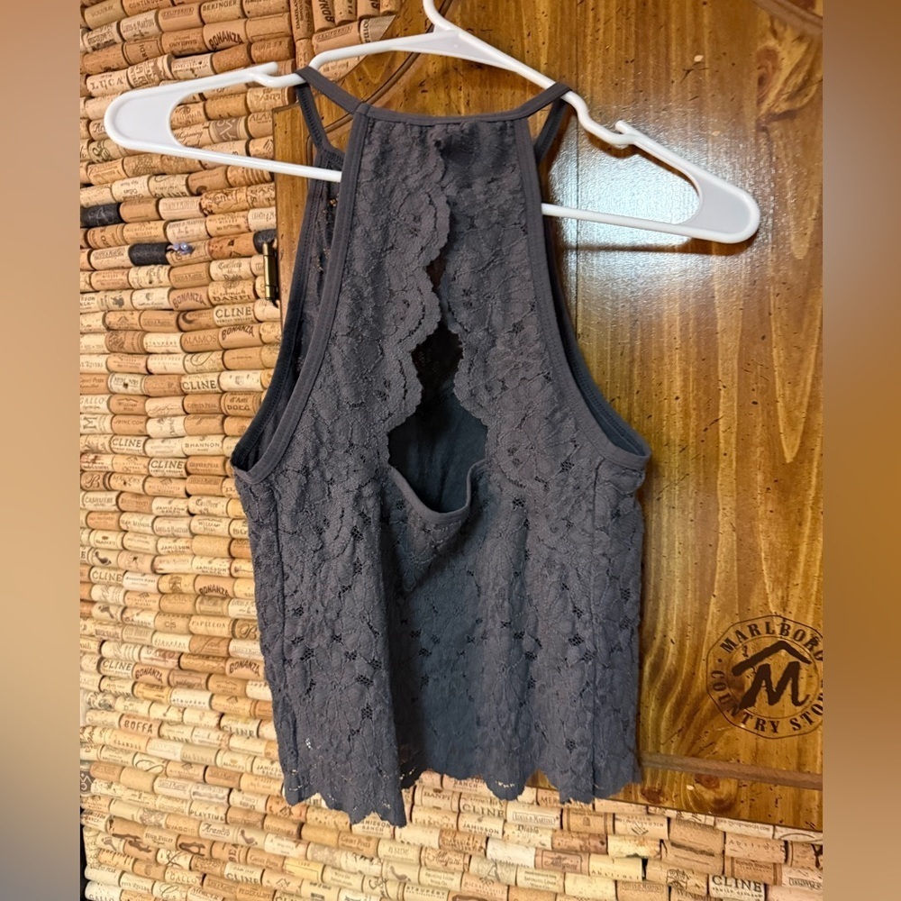 Y2K American Eagle lace open back high neck cropped tank size large - Picture 4 of 5